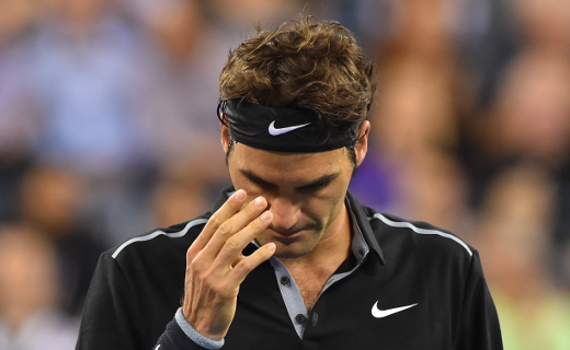 Federer tombe sur un grand Raonic à Paris-Bercy !