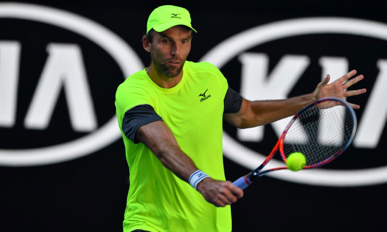 Karlovic beats Kyrgios for ATP semis age milestone