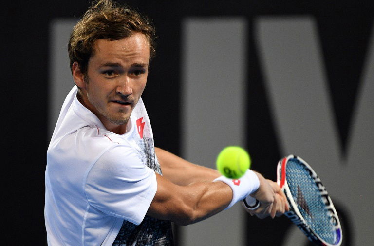 Medvedev rejoint Nishikori en finale à Brisbane