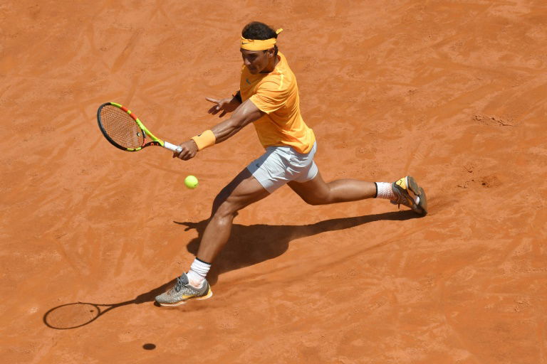Nadal laisse un set mais va en demi-finales à Rome