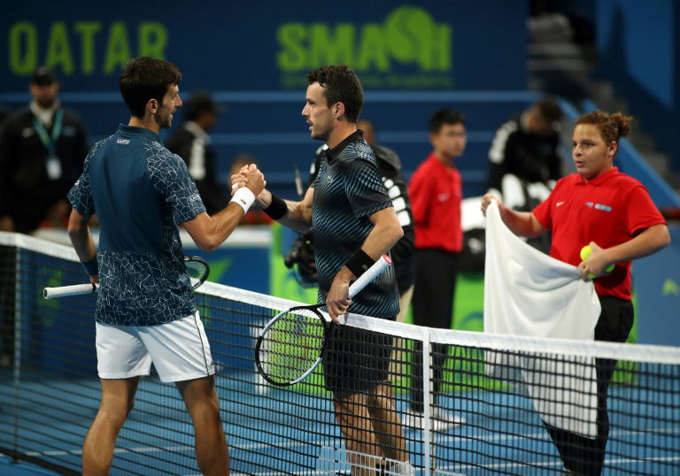 Djokovic éliminé à Doha et remonté contre la presse