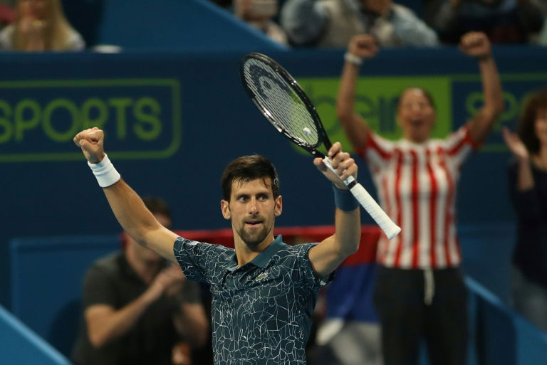 Le N.1 mondial Djokovic a encore souffert mais va en demi-finales à Doha