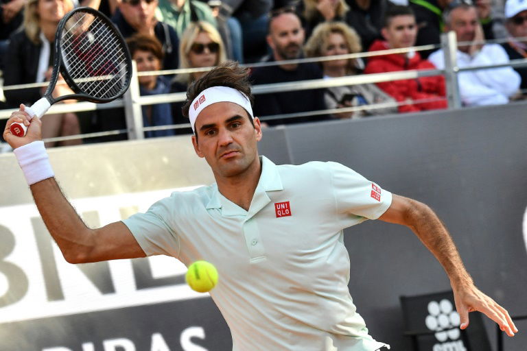 Federer, Nadal et Djokovic en quarts à Rome, Osaka sauve son trône