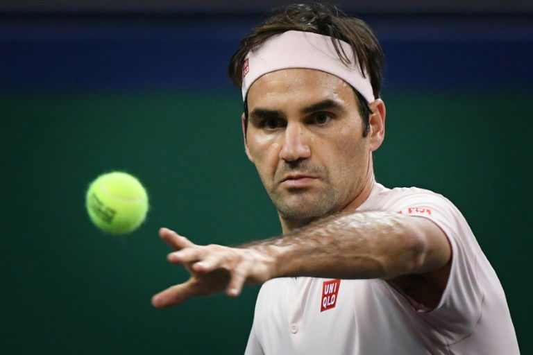 Federer au forceps, Djokovic dans un fauteuil à Shanghaï