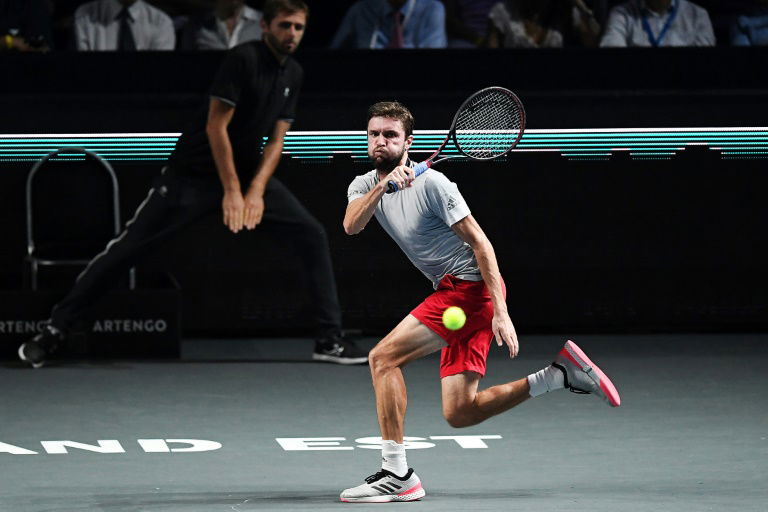 French veteran Simon wins 14th singles title