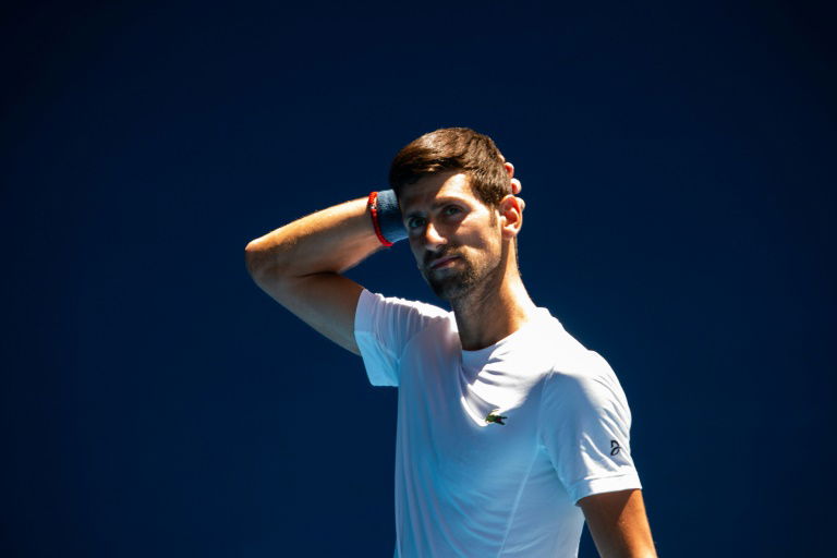 Djokovic and Halep top seeds at Australian Open