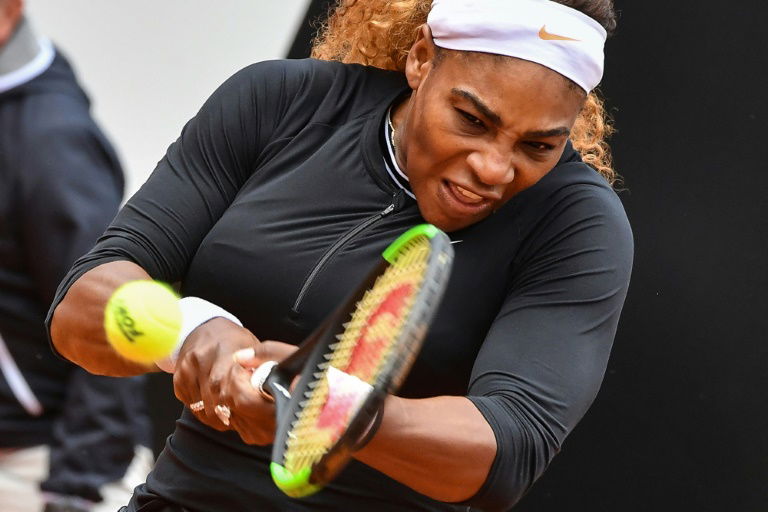 Family affair as Serena, Venus set up Rome rematch